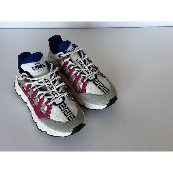Versace Womens Trigreca Barocco Sneakers White 9.5 (39.5 Eu  Versace Women’s Trigreca Barocco Sneakers White 9.5 US (39.5) Italy 1004182 NIB